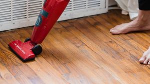 choosing the best stick vacuum for hardwood floors: a comprehensive guide