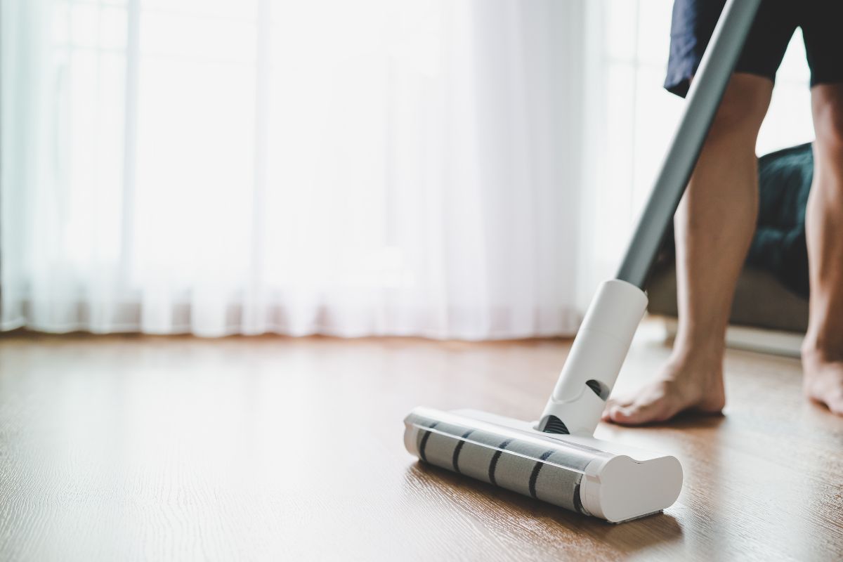 Best Cordless Vacuum Under $200