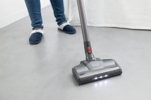 why is dyson flashing blue light?