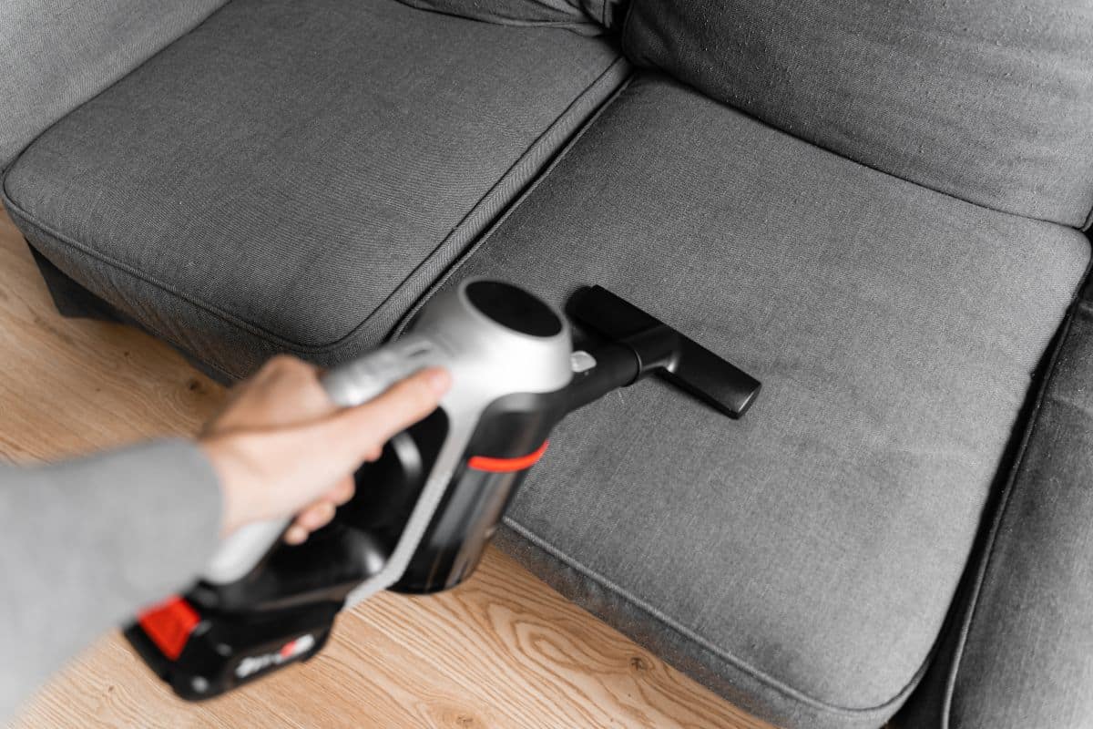 How To Charge Dreametech T10 Vacuums